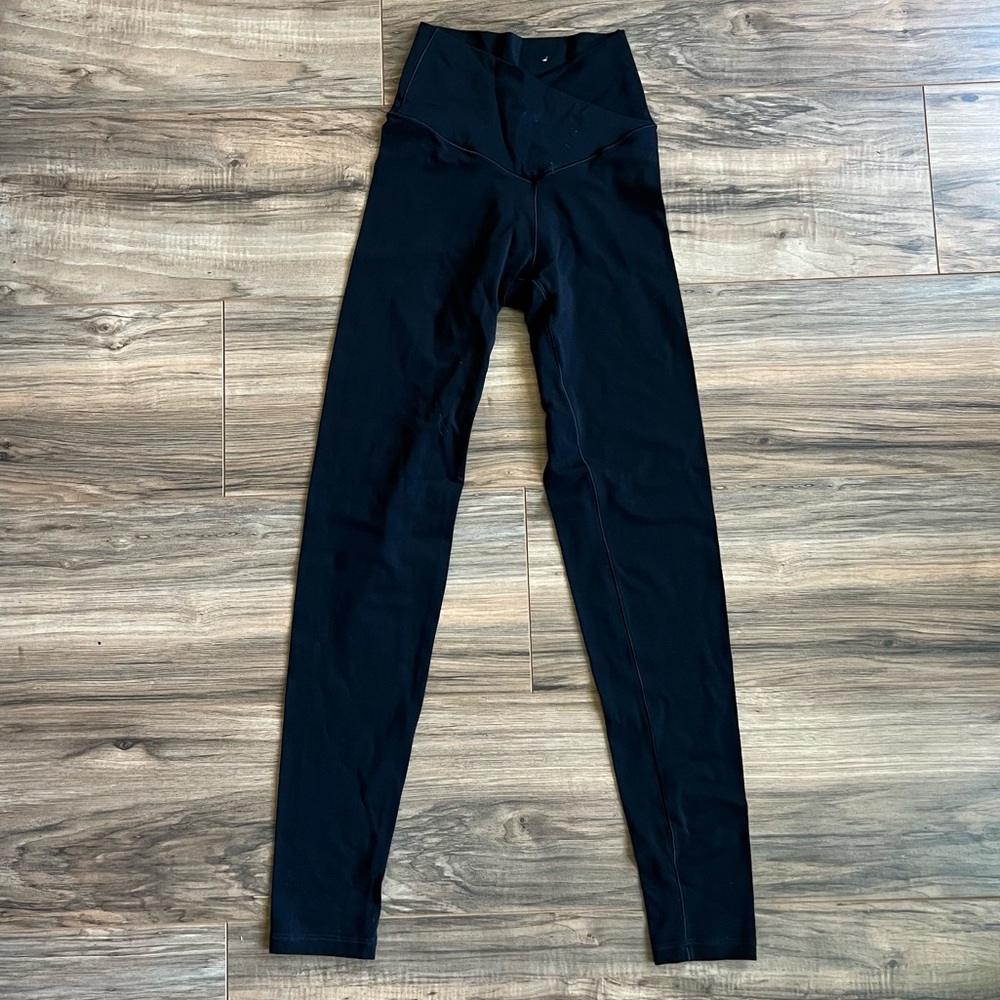 OFFLINE Crossover Leggings